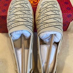✨NEW✨Tory Burch Ribbon Espadrille Flats